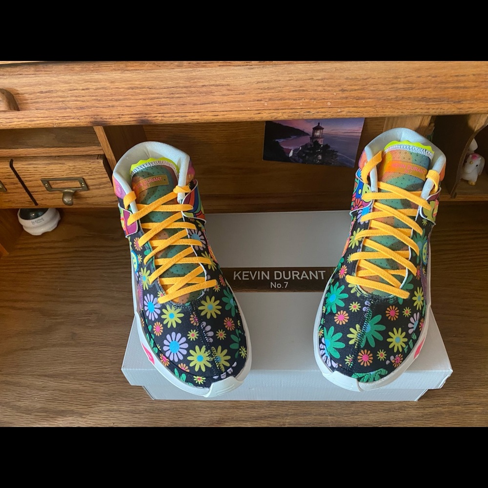 KD easy money sniper size 9.5
